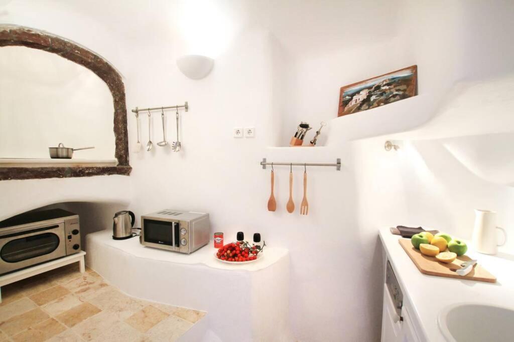 Dionyssos Cave House Villa Ía Kültér fotó